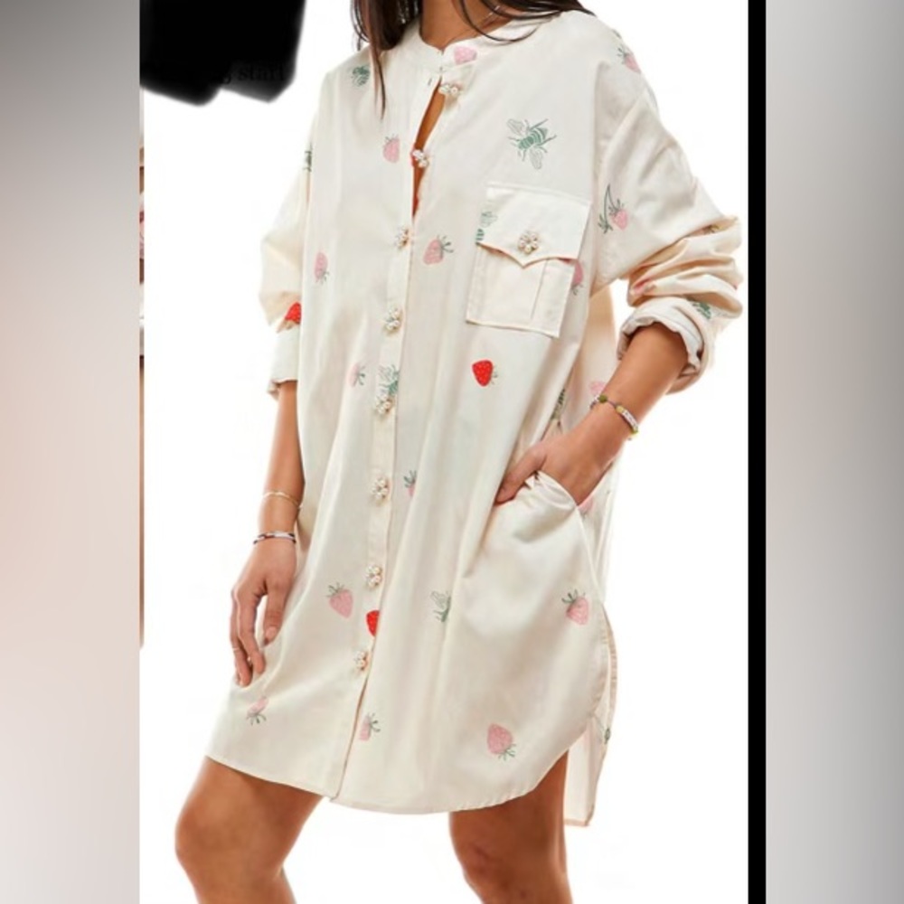 Creamy strawberry print shirt dress